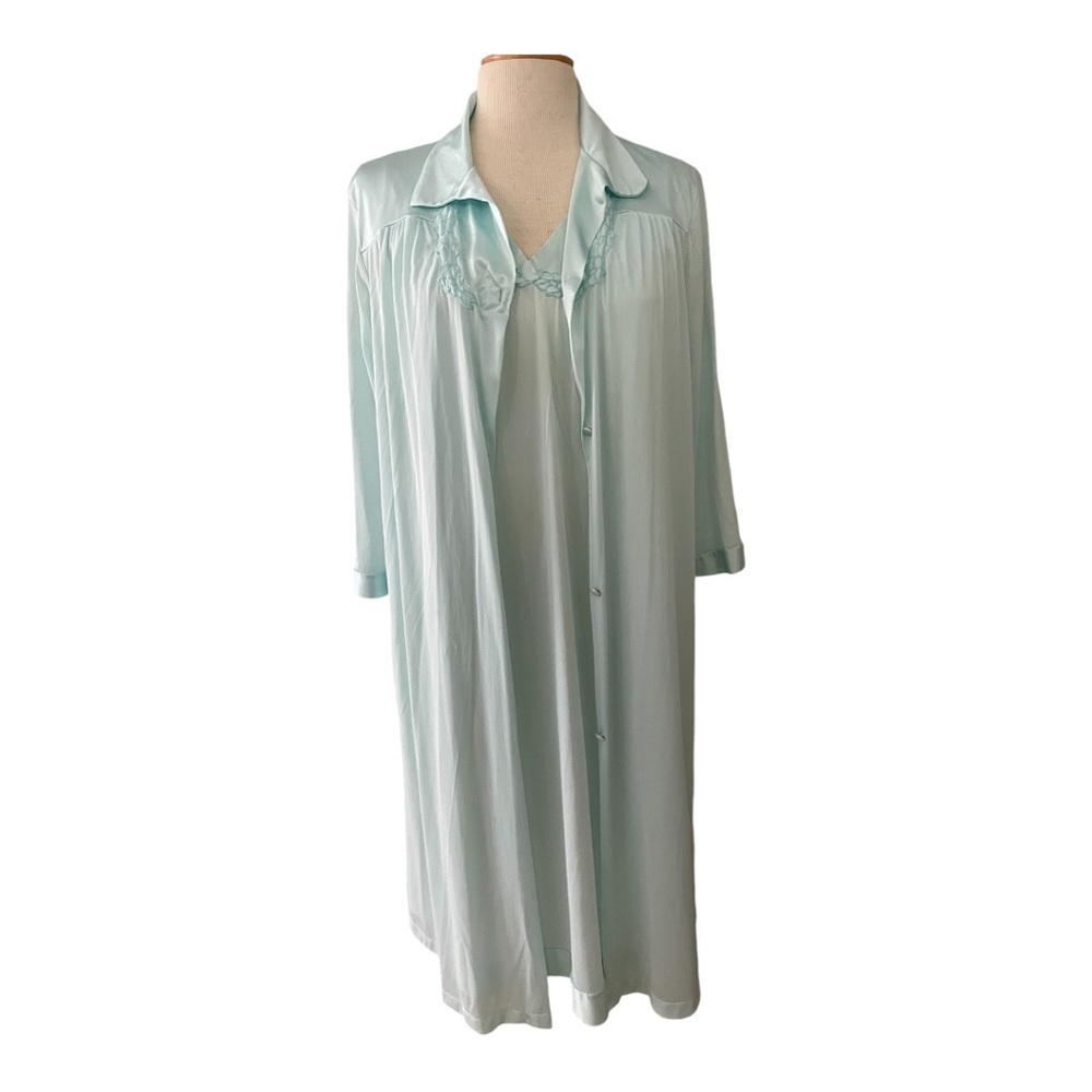 Vintage Vanity Fair Nylon Button Up Robe & Gown Set